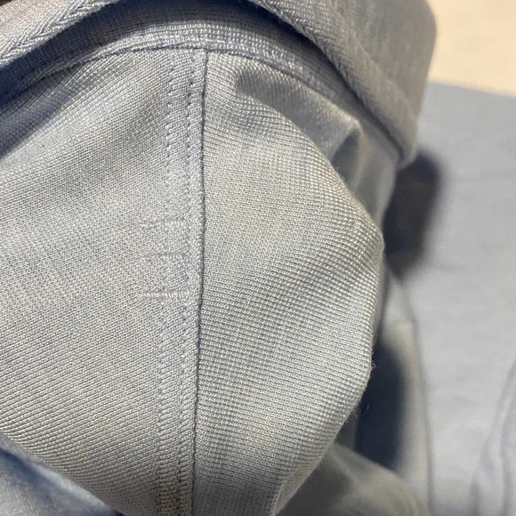 Lululemon Light Blue Men's Polo Shirt golf size small EEUC - Picture 4 of 5